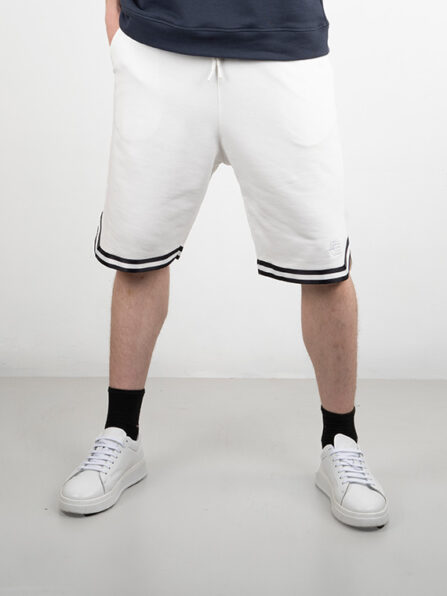 short-game-white-style